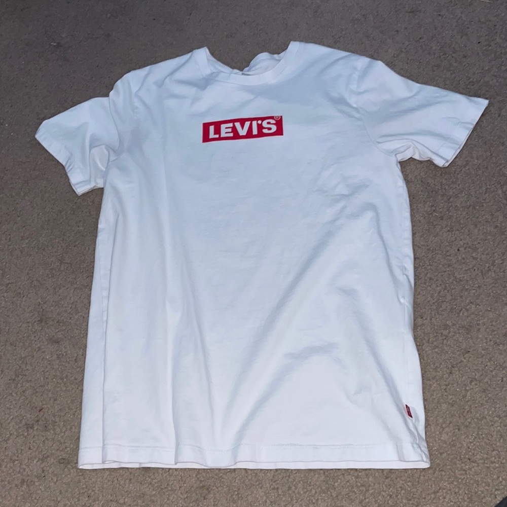 Levi’s shirt